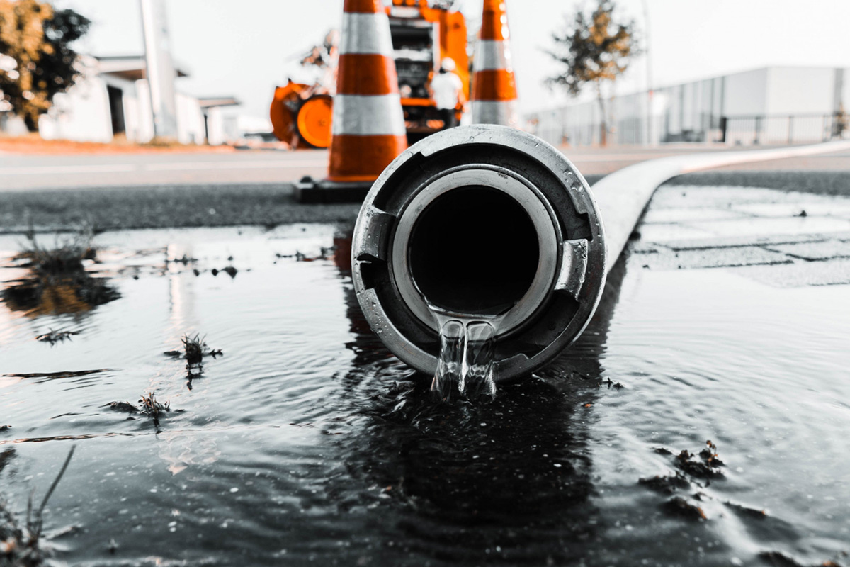 Future Energy Networks provides fully accredited water testing and chlorination services for new water mains, service pipework and development infrastructure across the North West. 